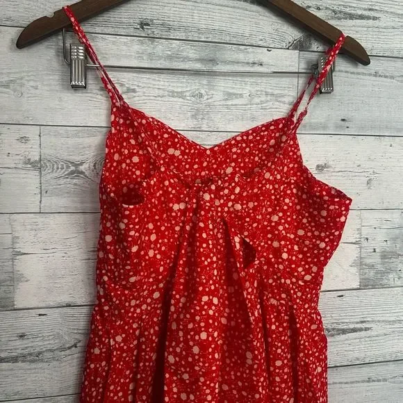 Shein Women's Ditsy Floral Tie-Knot Back Sleeveless Cami Romper Red Medium - Picture 8 of 8